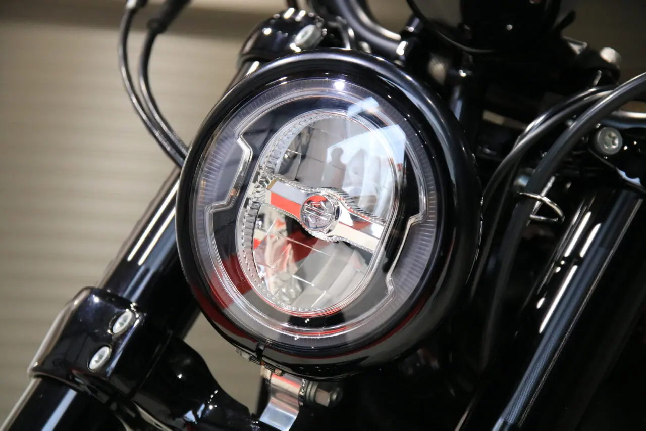 スポーツスターロードスターXL1200CXフロントホイール ベアリングおまけ付き - メルカリ