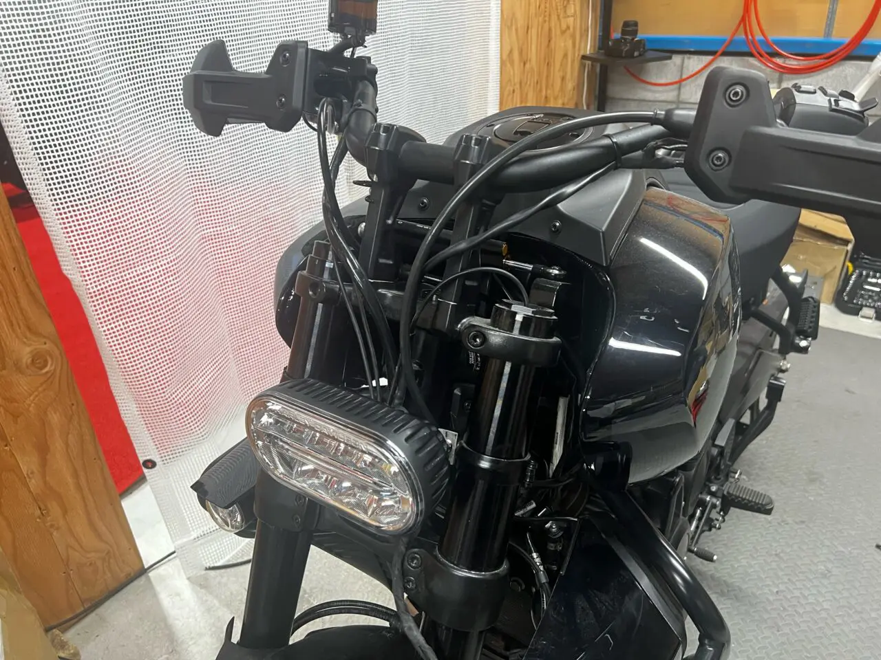 RA1250Sパンアメリカ完成!?11日のイベントまで急ピッチで作業 RA1250Sパンアメリカ完成!?11日のイベントまで急ピッチで作業