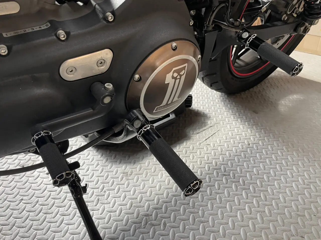 ハーレーXL1200CX ロードスター | OZ by NEWING ハーレーXL1200CX ロードスター | OZ by NEWING